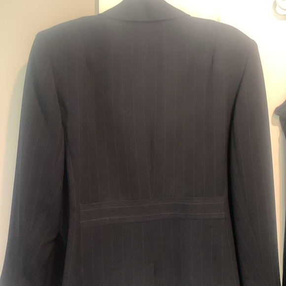 Kate Hill Dress and Blazer Set - Picture 6 of 13